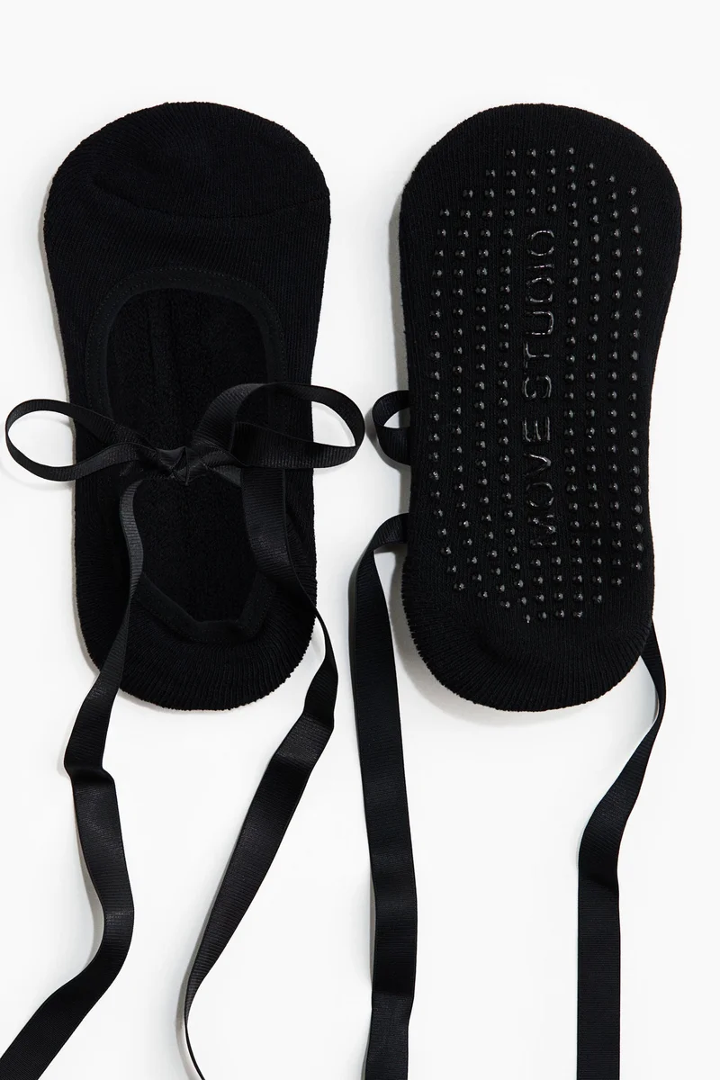 اتش اند ام جوارب باليه